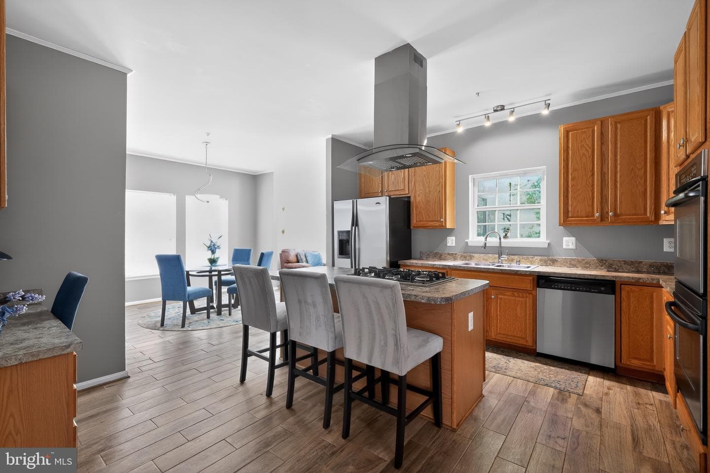 12500 Tobias Court photo 11