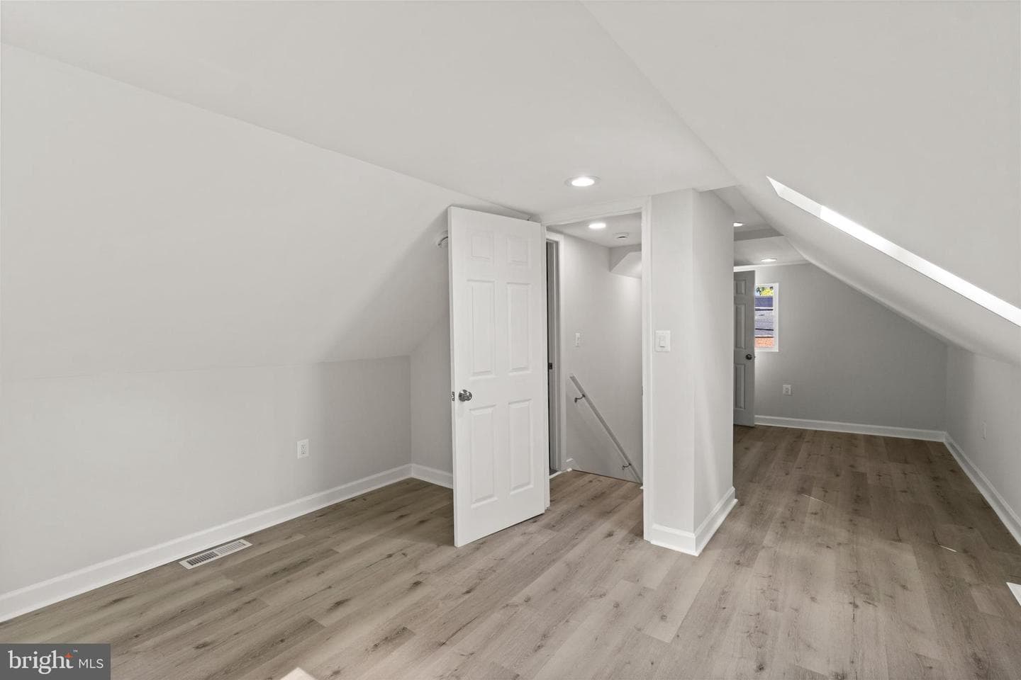 1203 Farmingdale Avenue photo 17