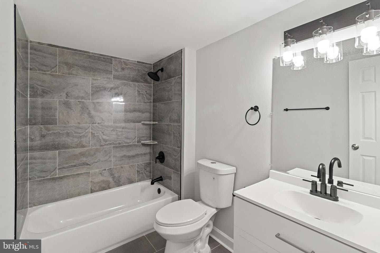 1203 Farmingdale Avenue photo 21