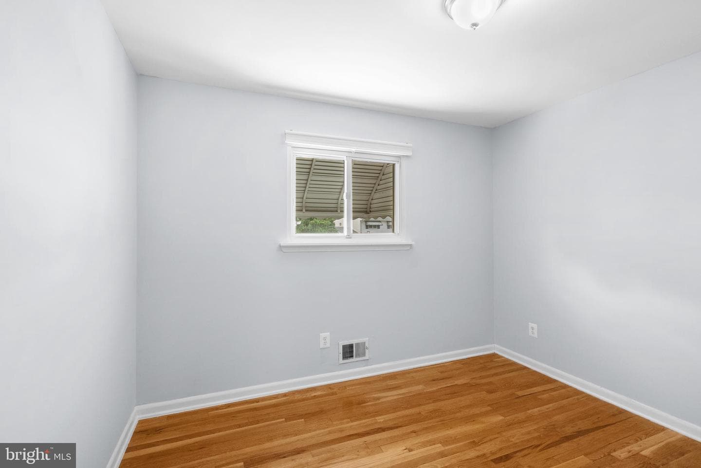 1201 Chillum Manor Road photo 32
