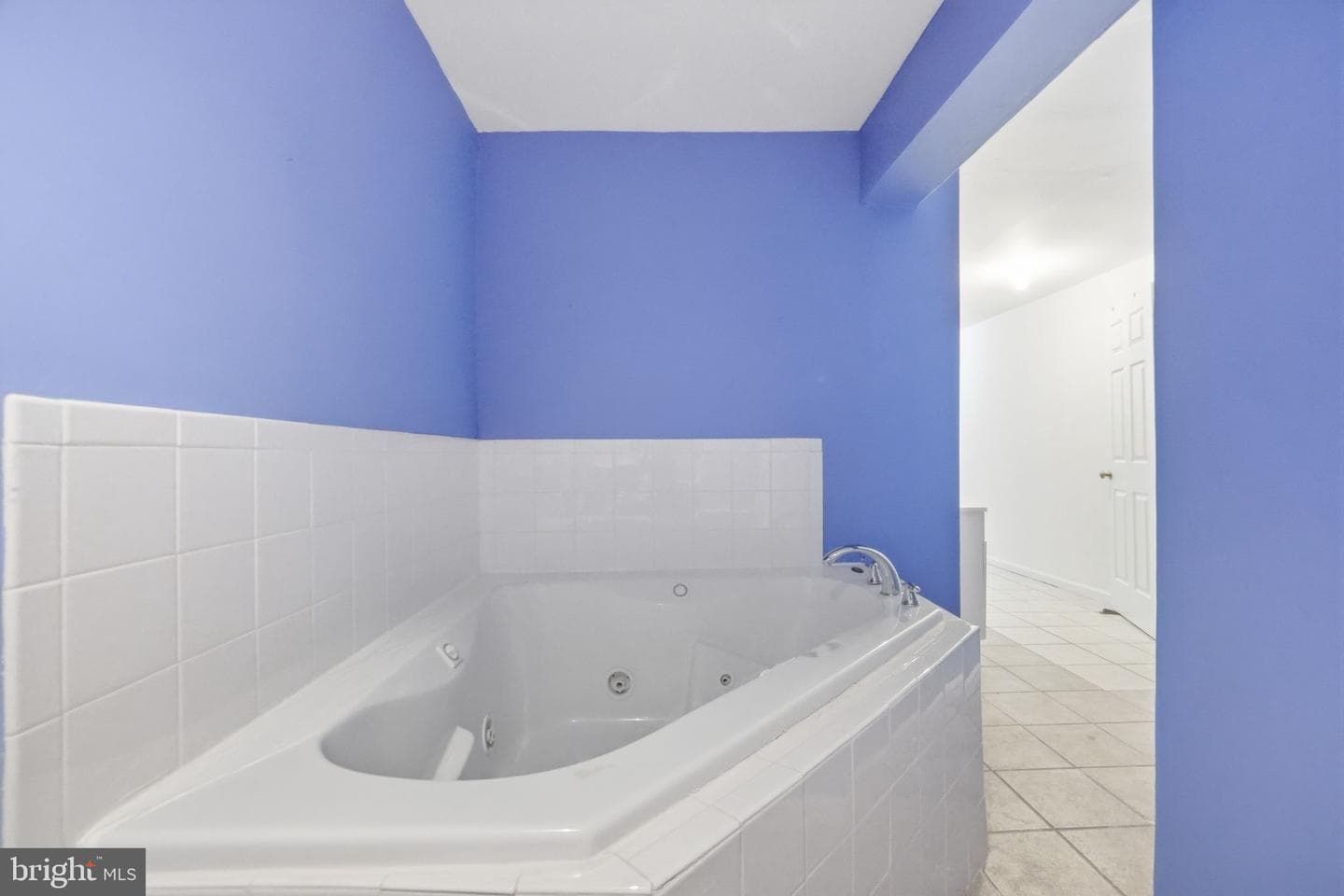 15204 Derbyshire Way photo 28