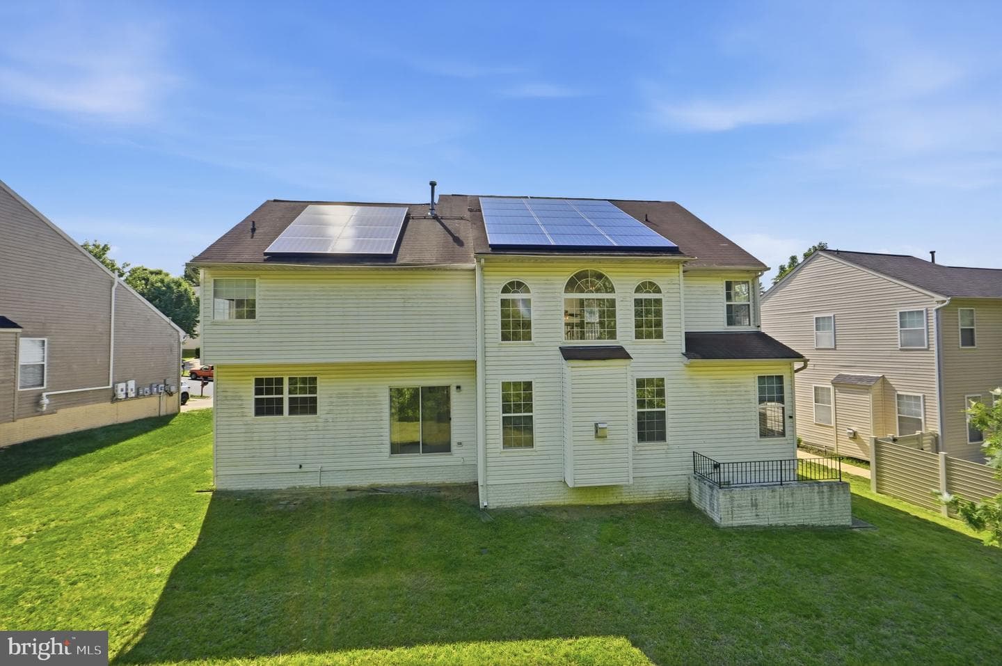 15204 Derbyshire Way photo 30