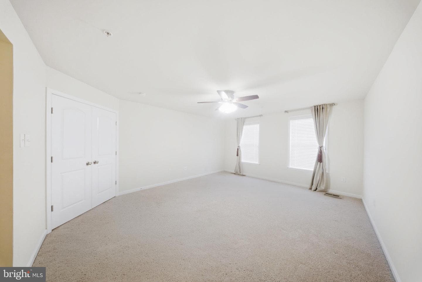9617 Byward Boulevard photo 20