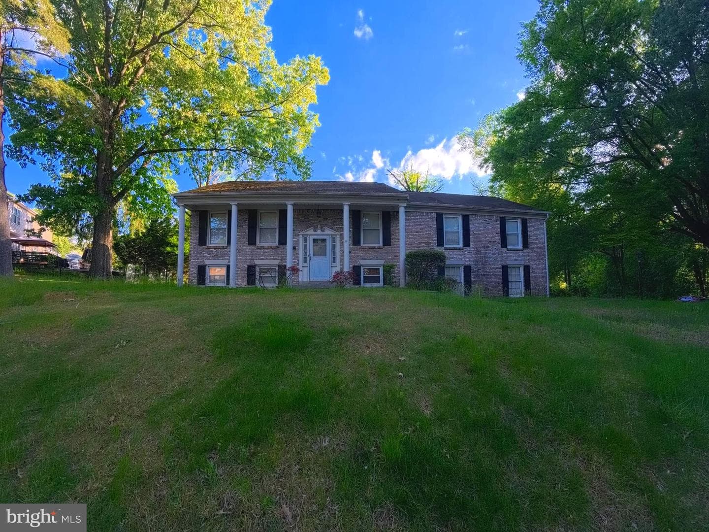 11801 Fairgreen Lane