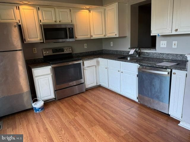 12736 Wedgedale Court photo 4