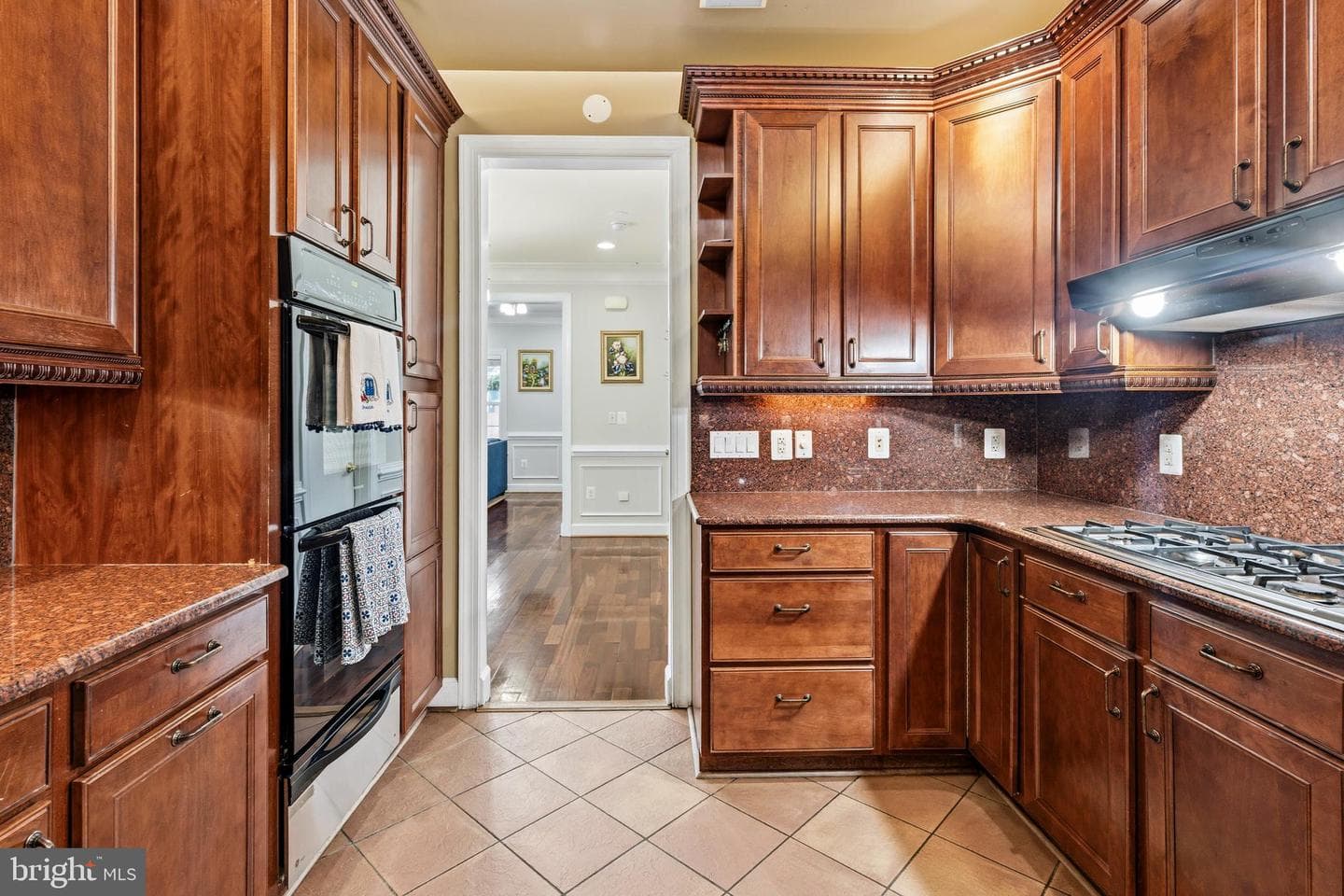 3930 Allison Street photo 15