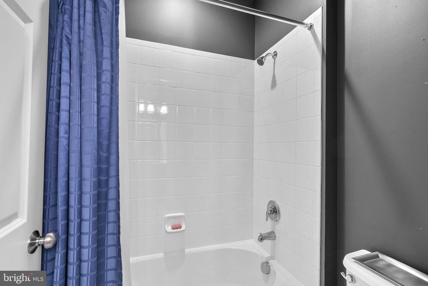 7239 Windsor Lane photo 37