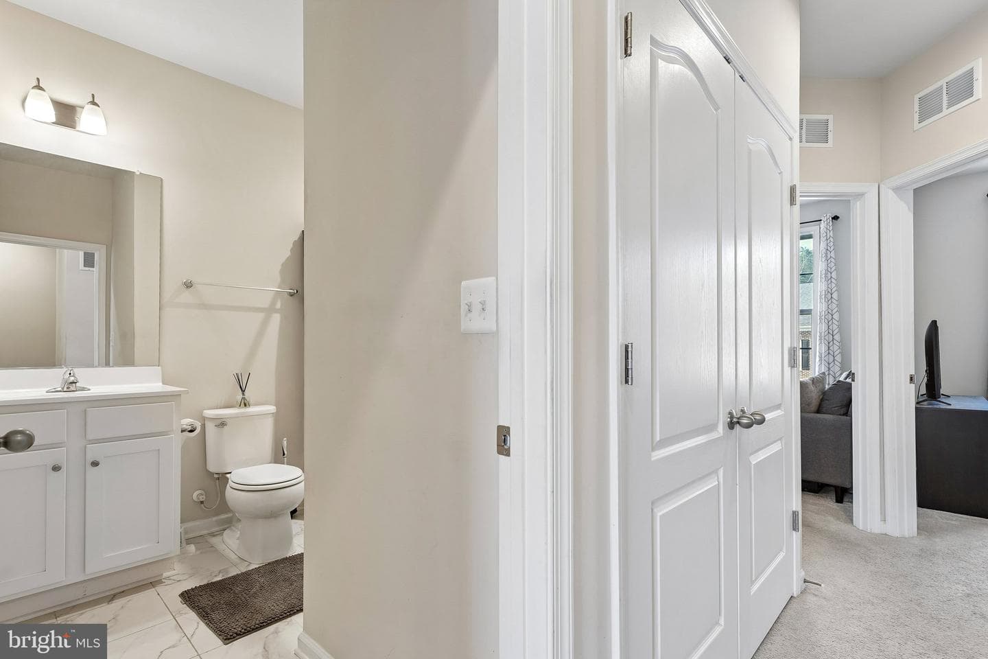 1005 Overlook Way photo 17