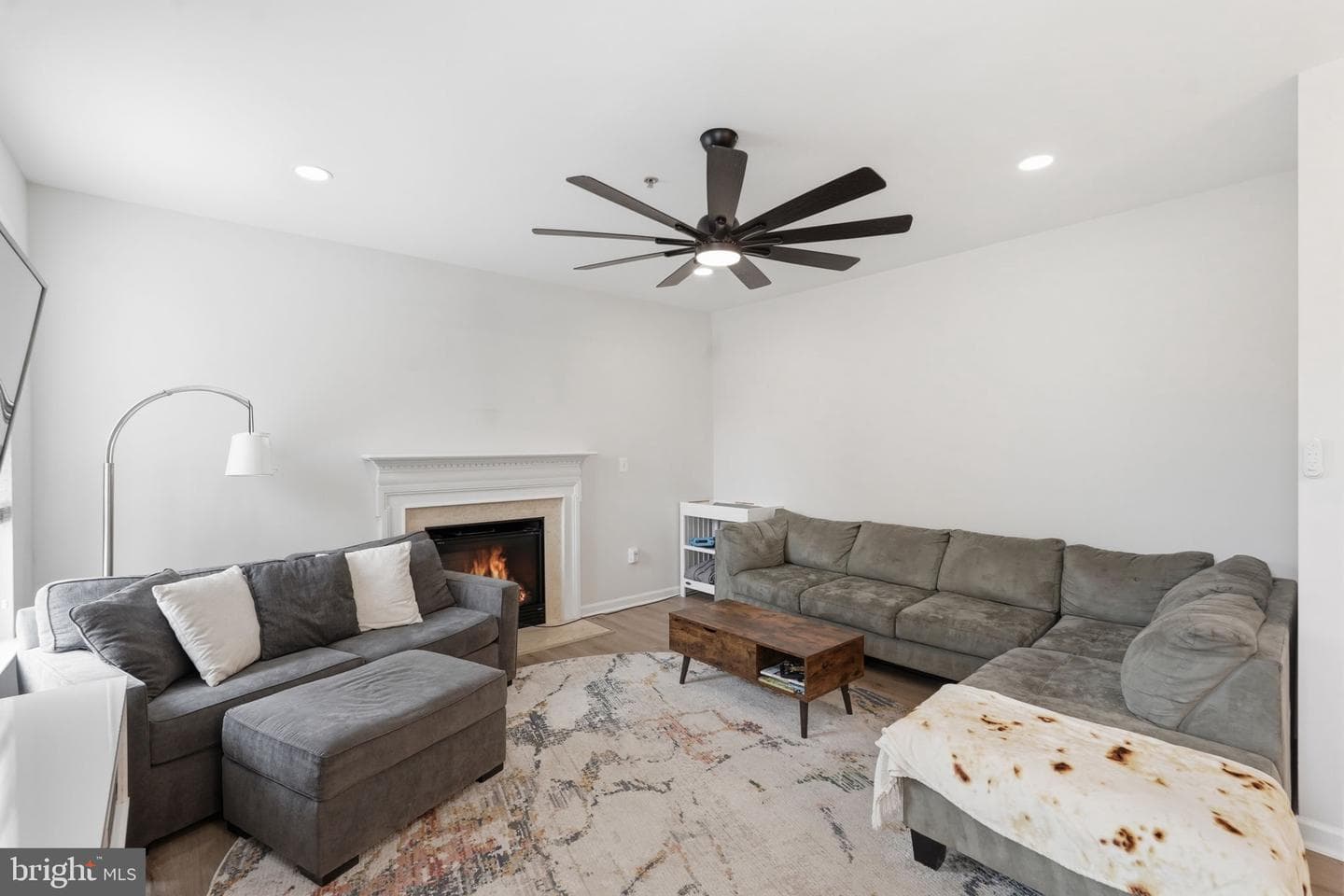 1908 Orchard Hill Drive photo 5