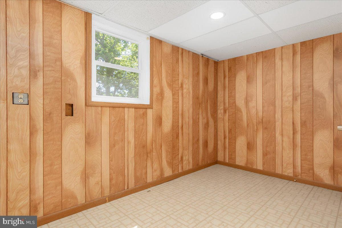 8004 Malcolm Road photo 28
