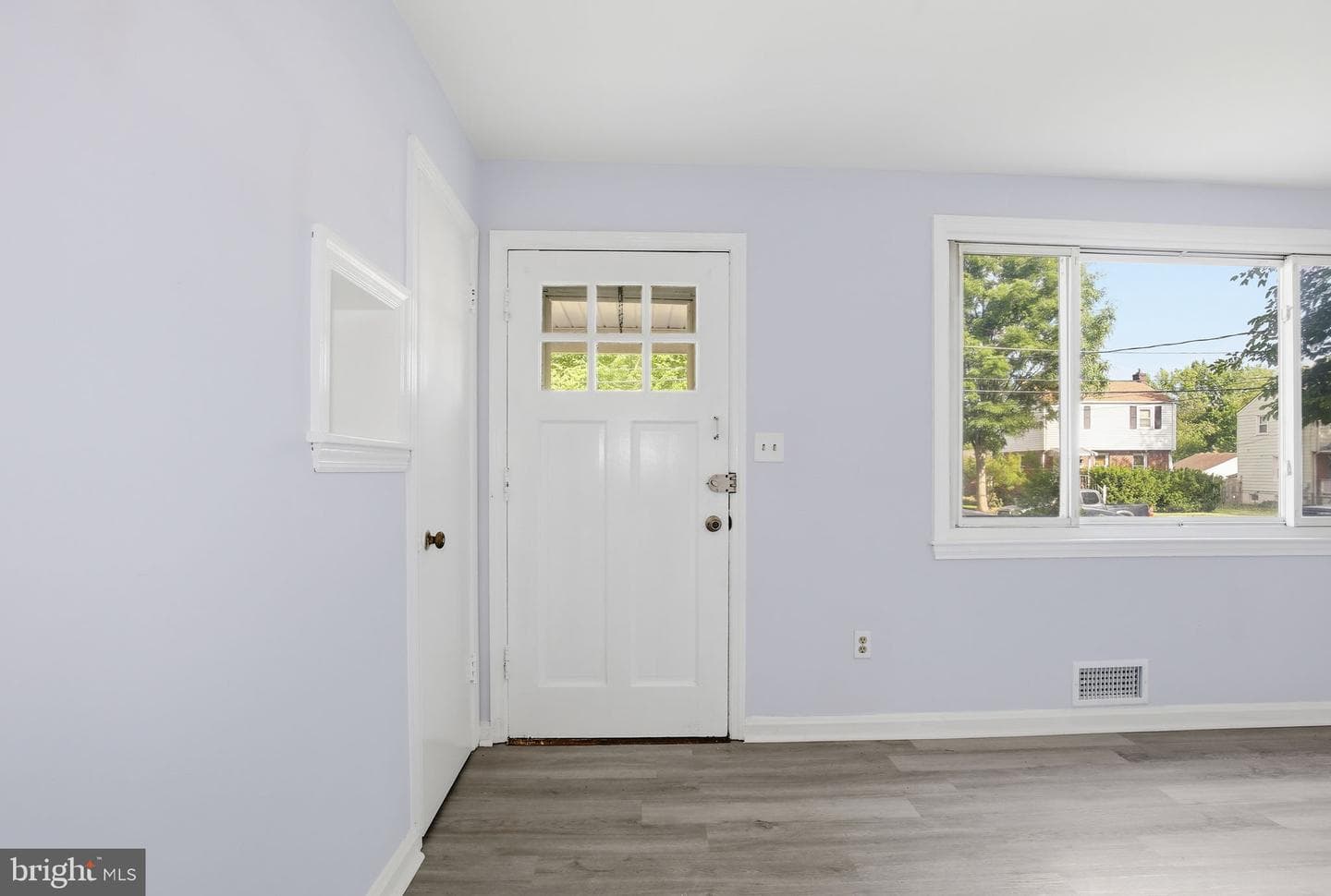 9712 51st Avenue photo 5
