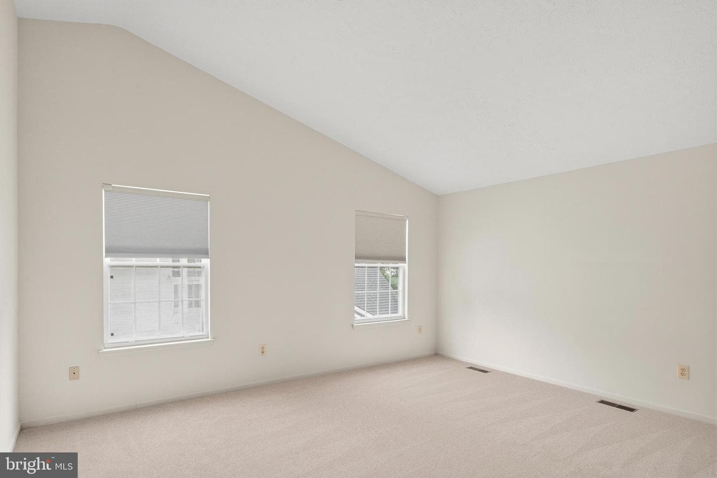 12700 Quarterhorse Drive photo 22