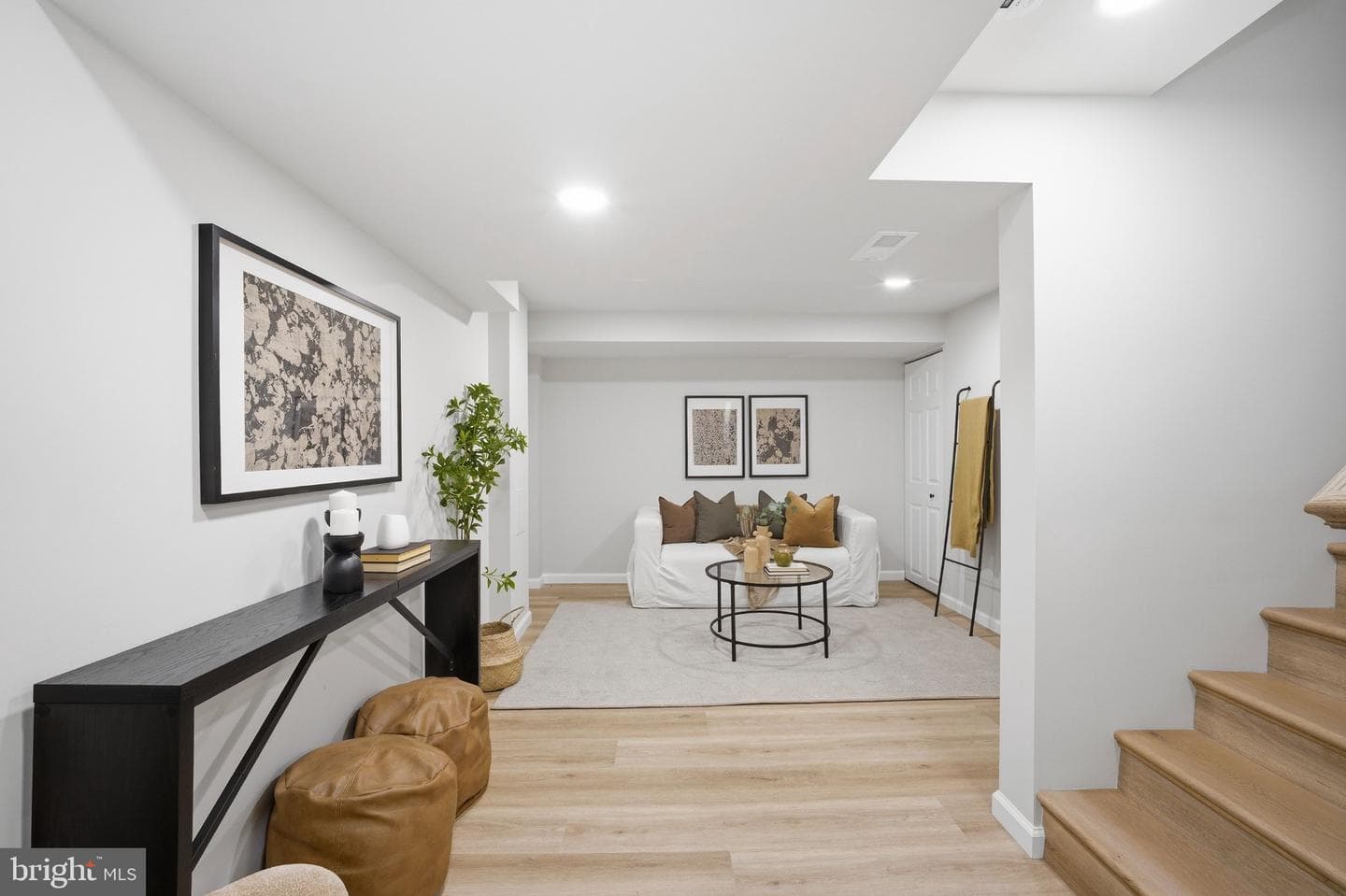 6131 Montrose Road photo 29