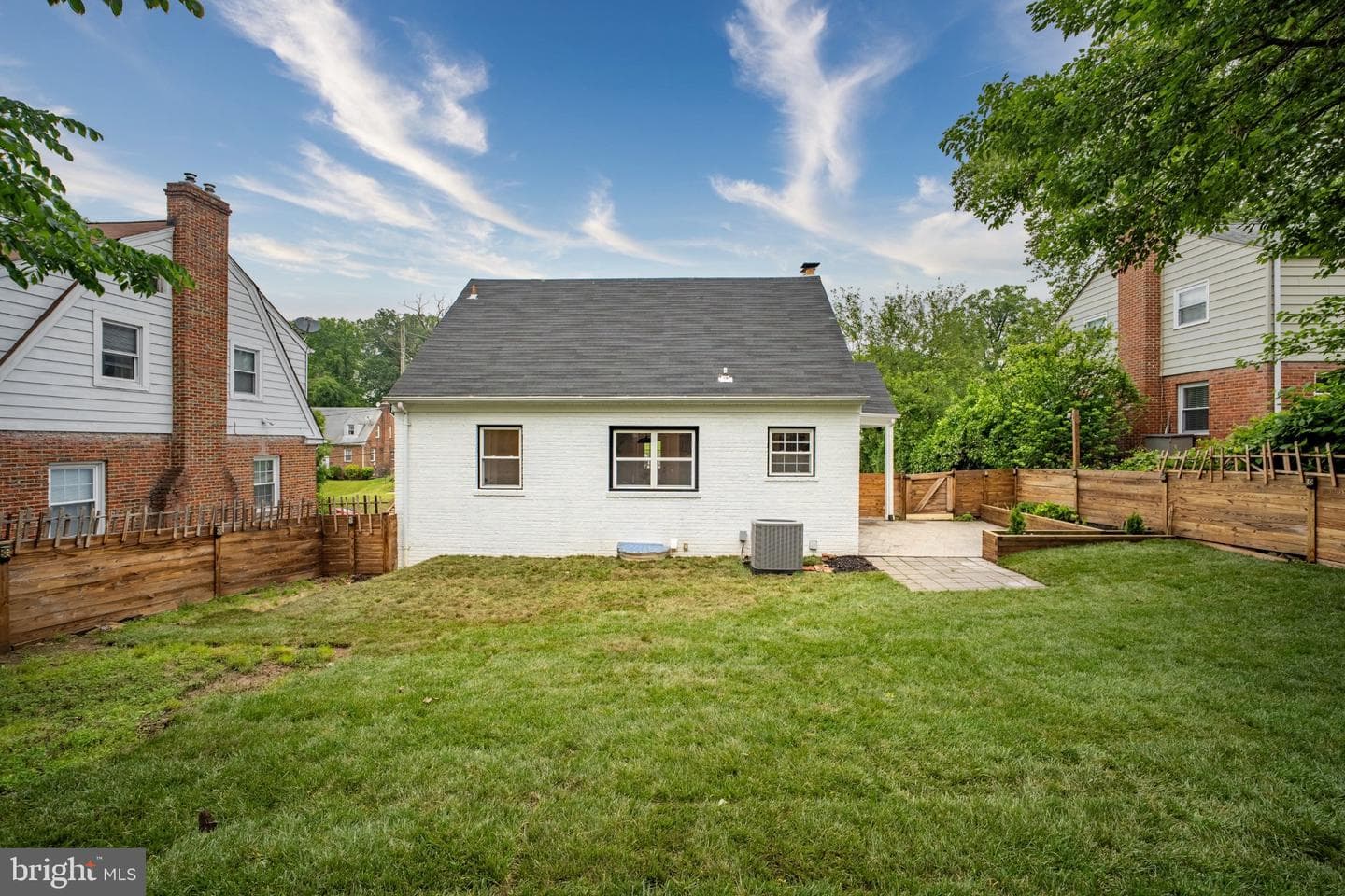 6131 Montrose Road photo 40