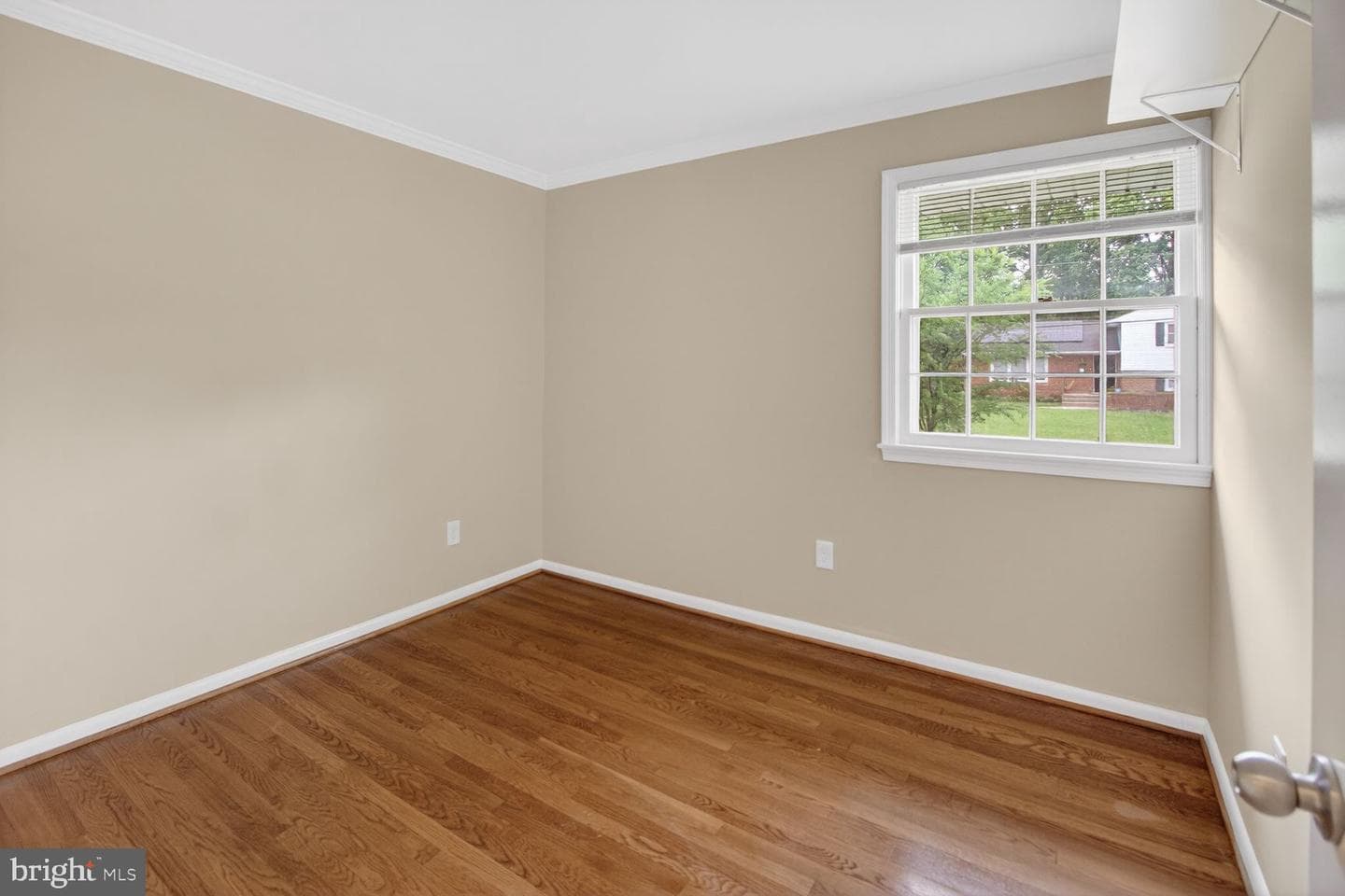 13008 Bellevue Street photo 12