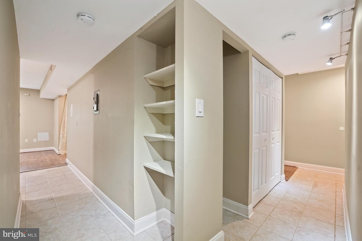 8487 Greenbelt Road photo 14