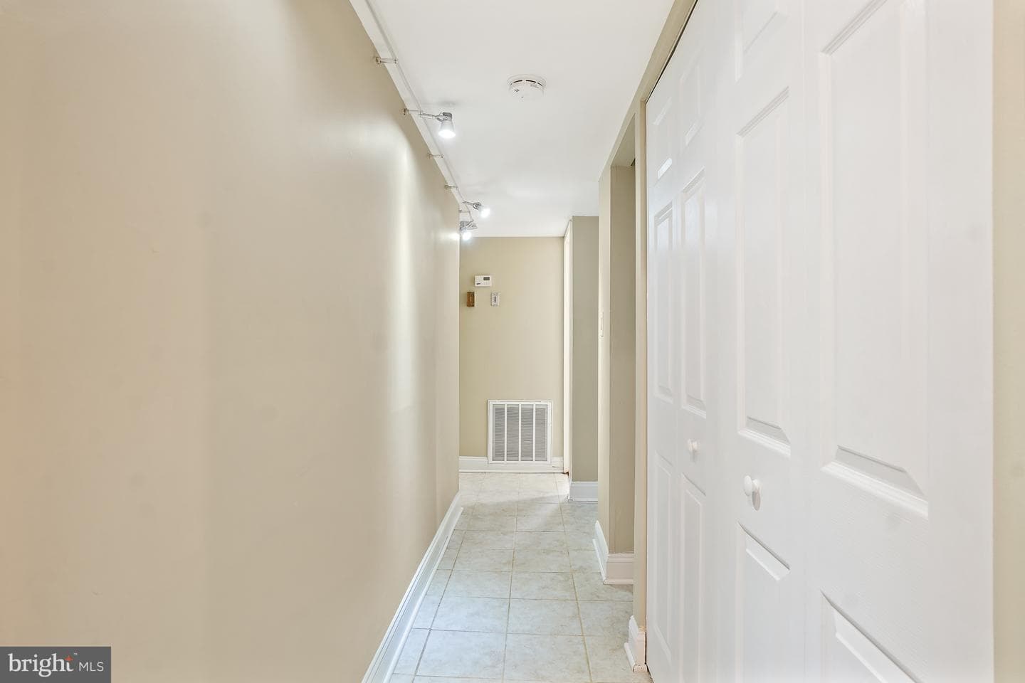 8487 Greenbelt Road photo 15