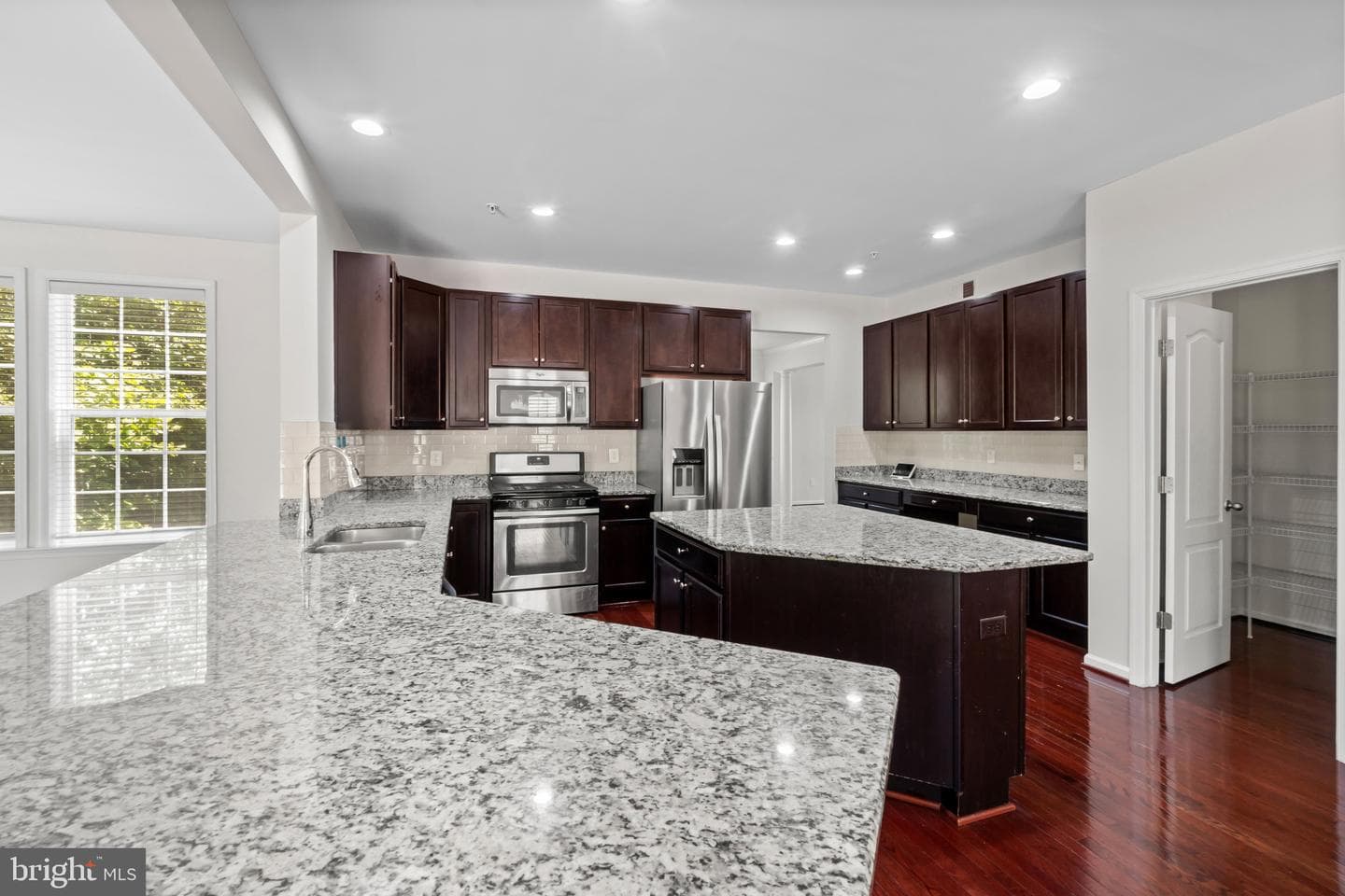 9613 Manor Oaks View photo 10