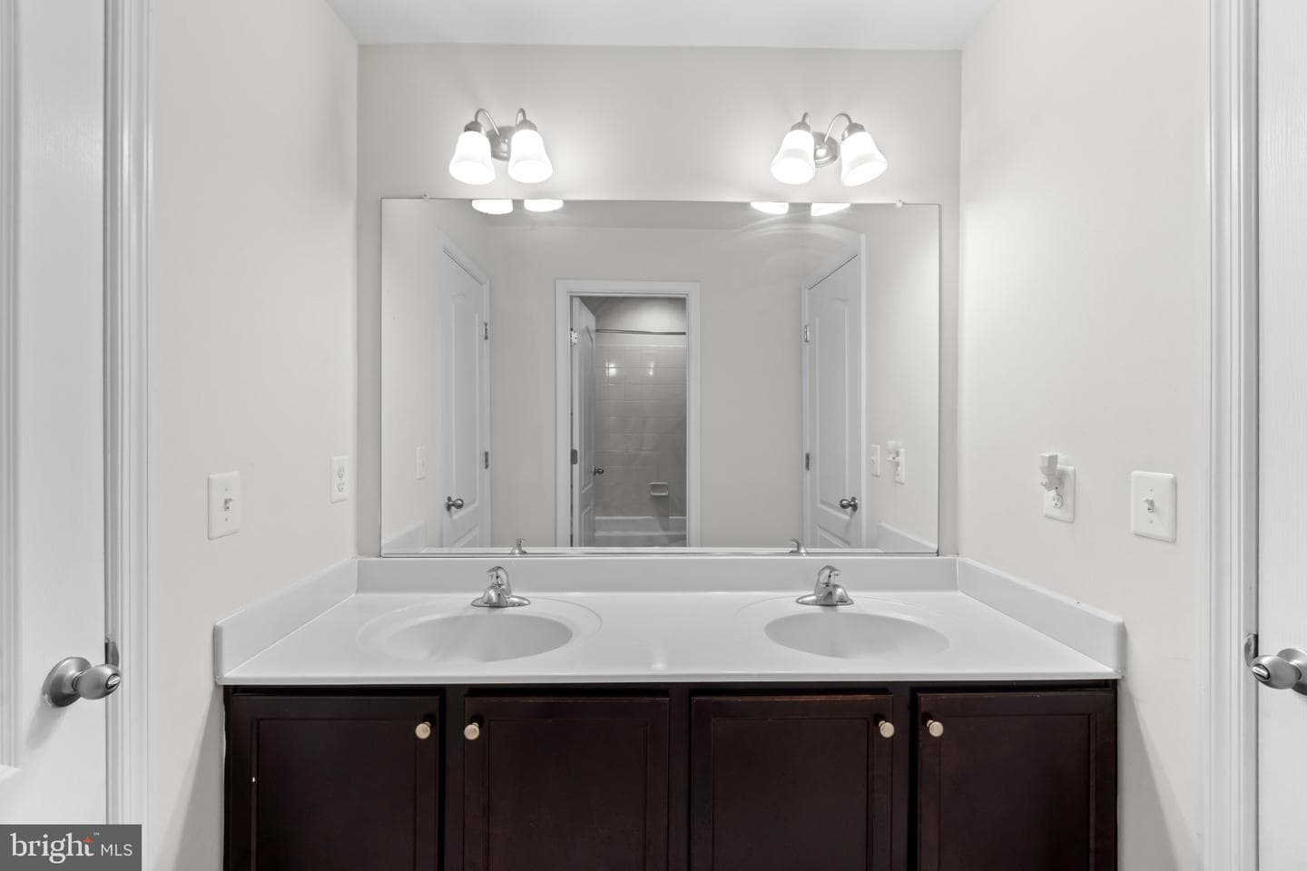 9613 Manor Oaks View photo 44