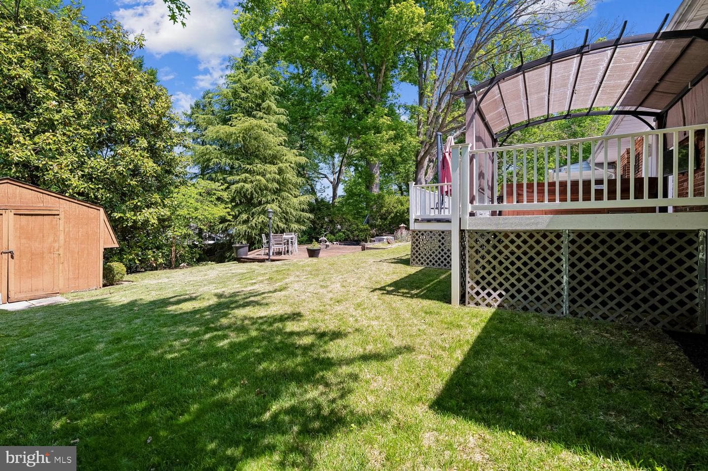 8410 Ravenswood Road photo 14
