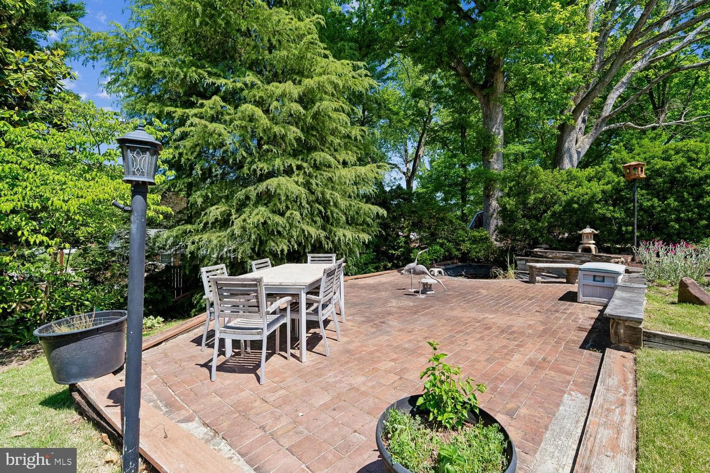8410 Ravenswood Road photo 17