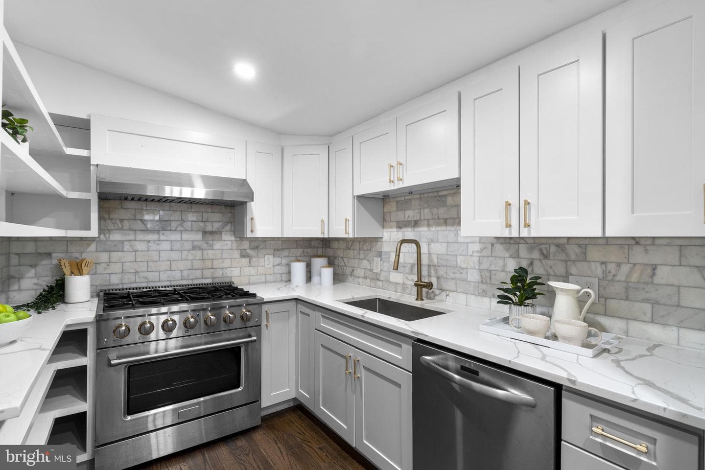 6923 Randolph St photo 15