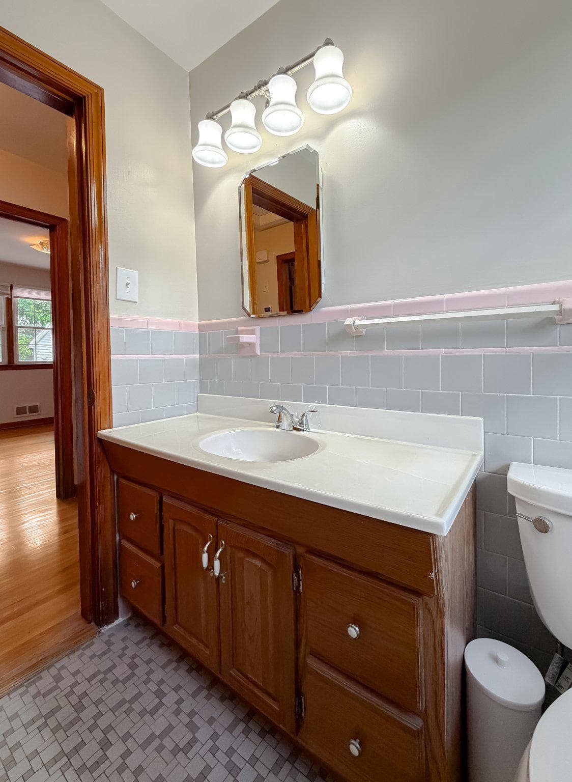 12421 Parker Lane photo 19