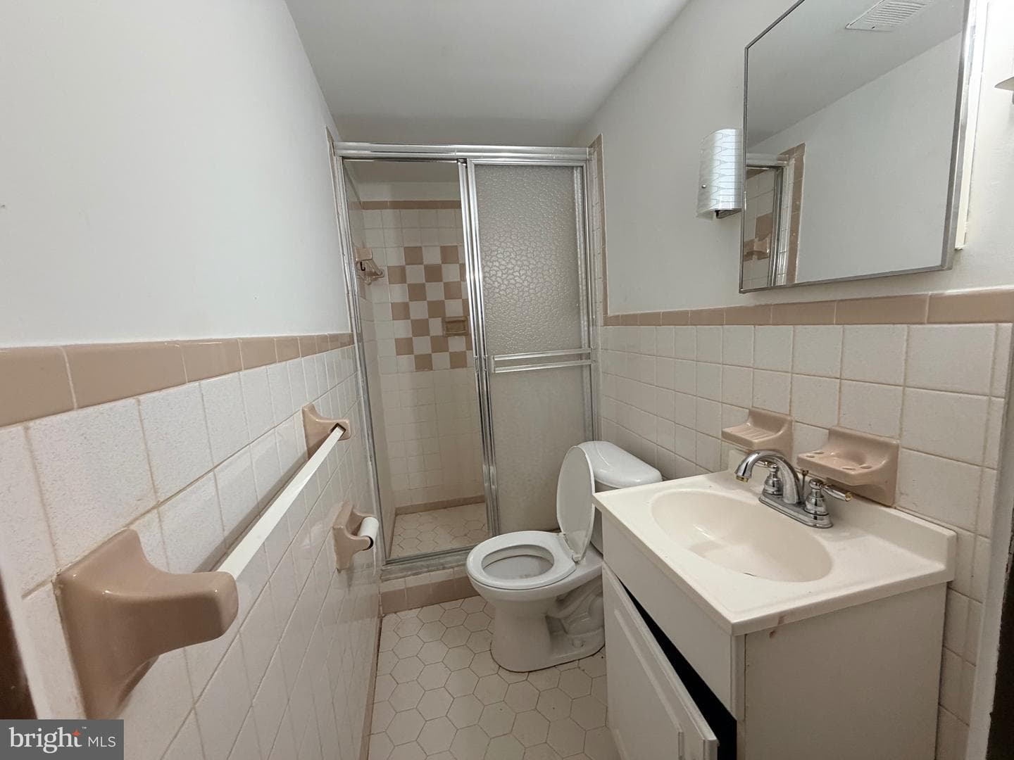 2402 Joseph Drive photo 16