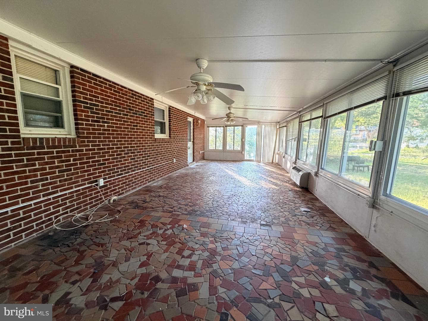 2402 Joseph Drive photo 8