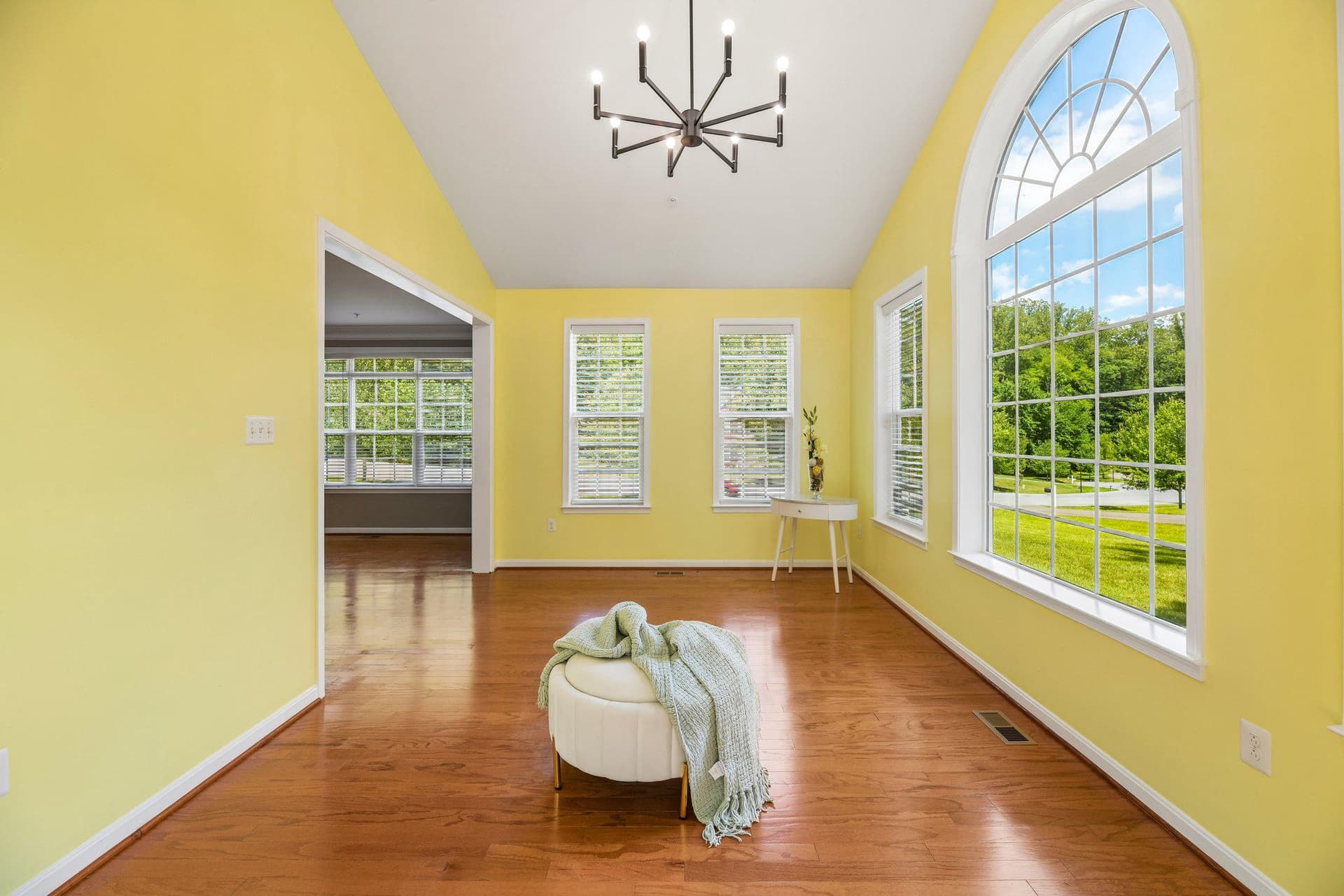 9005 Wild Acre Court photo 13