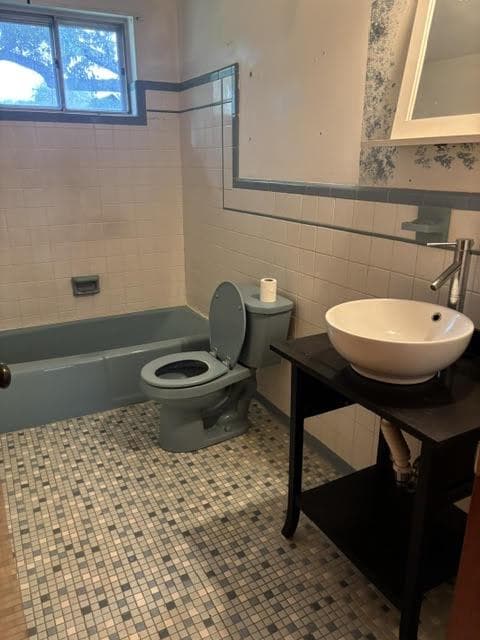2221 Tonga Drive photo 12