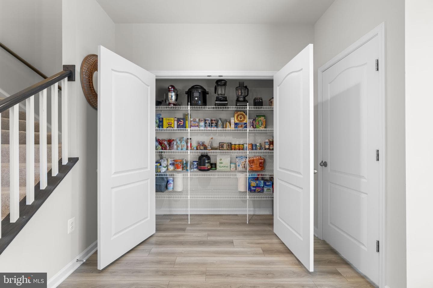 1039 High Point Trl photo 4