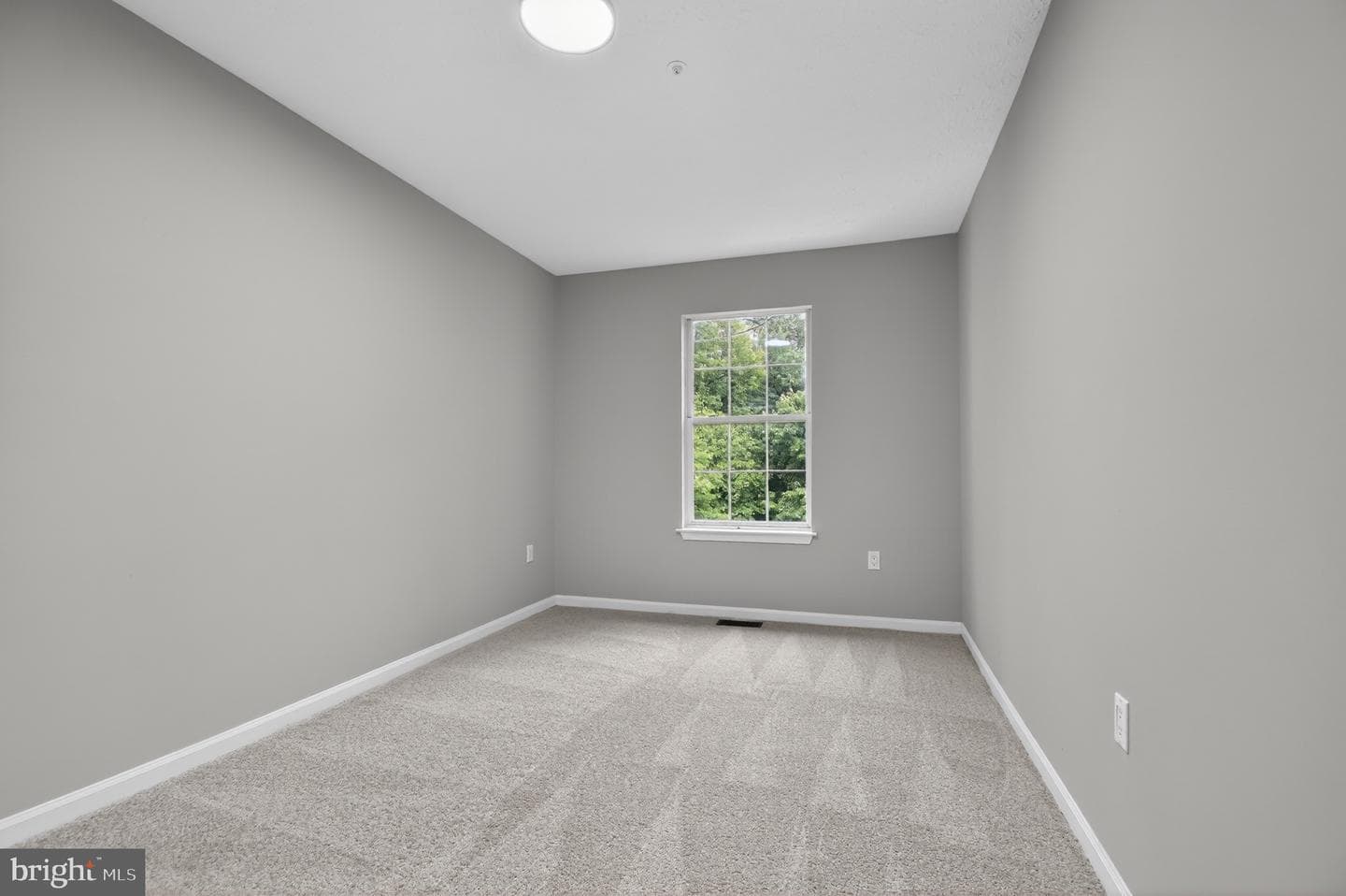 1614 Deep Gorge Court photo 18