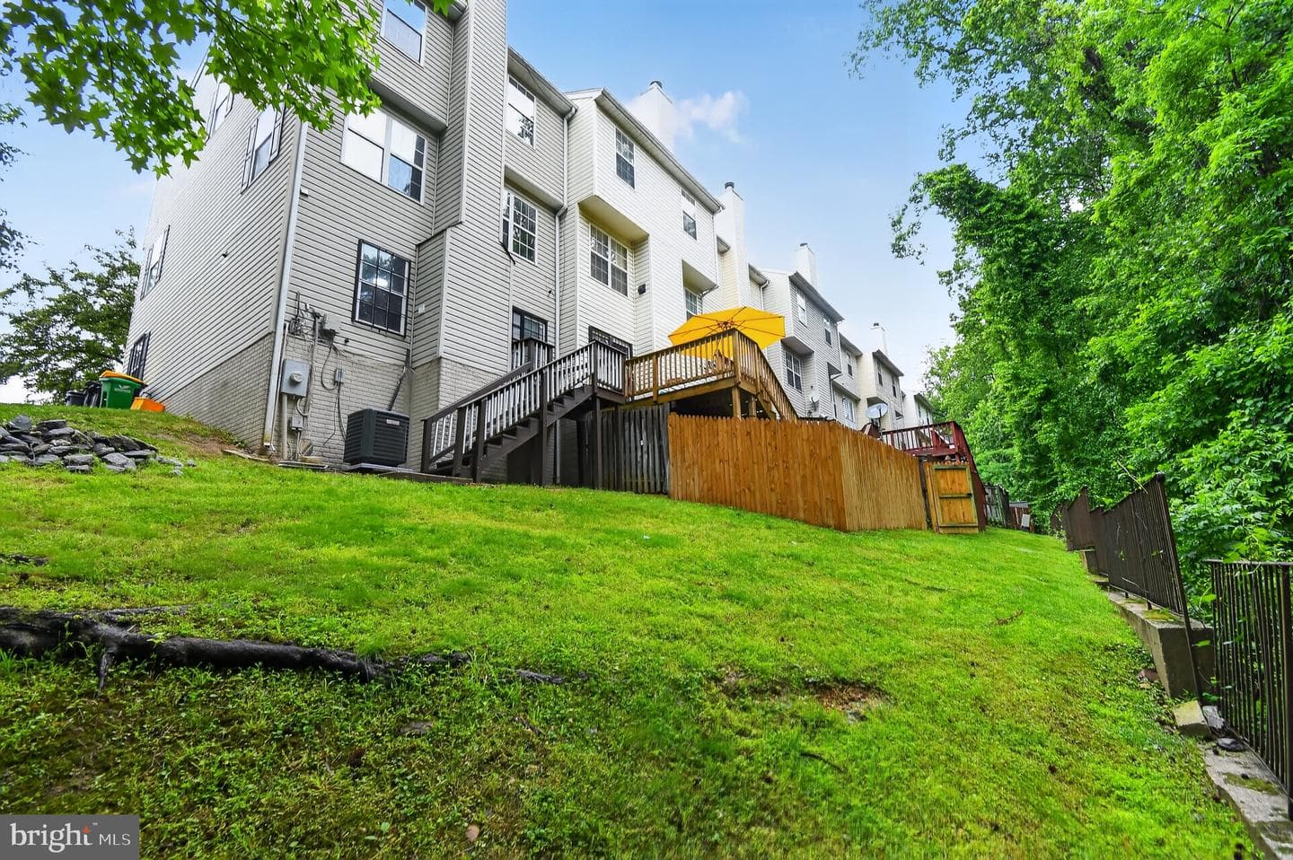 1614 Deep Gorge Court photo 32