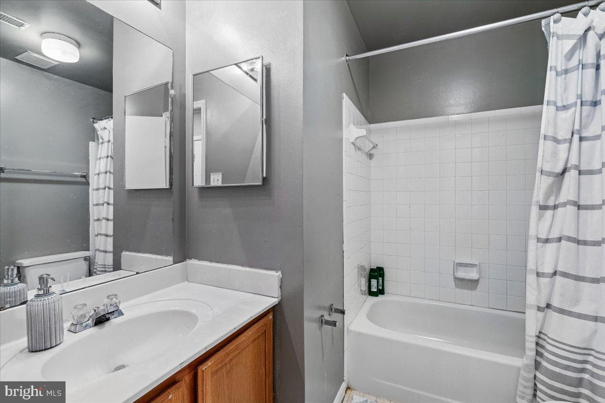 936 Lake Overlook Drive photo 24