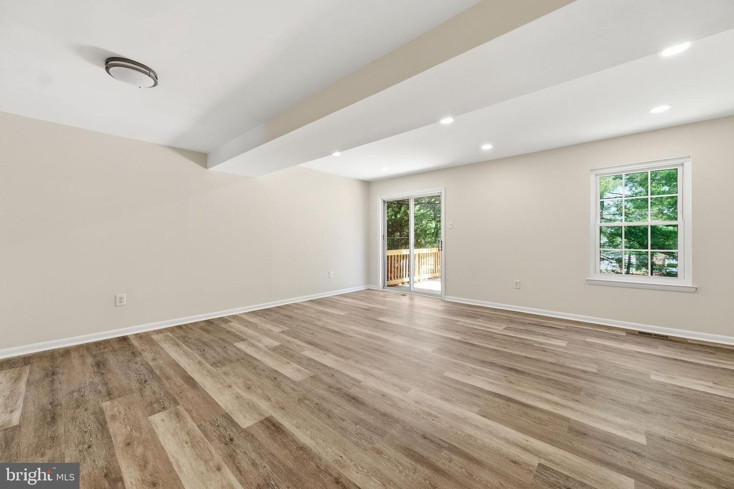 8209 Londonderry Court photo 6