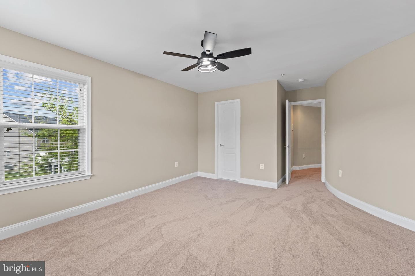334 Radiant Court photo 38