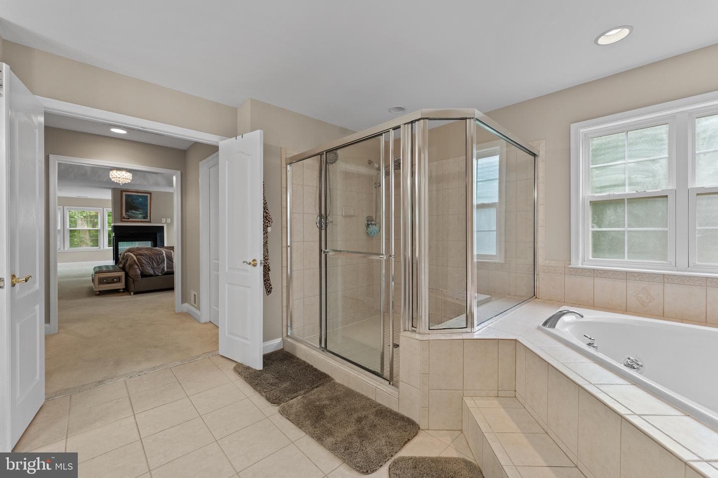 334 Radiant Court photo 48