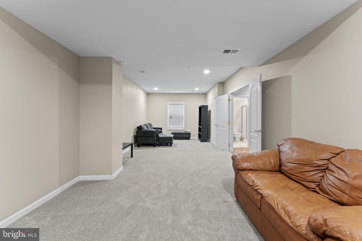 334 Radiant Court photo 52