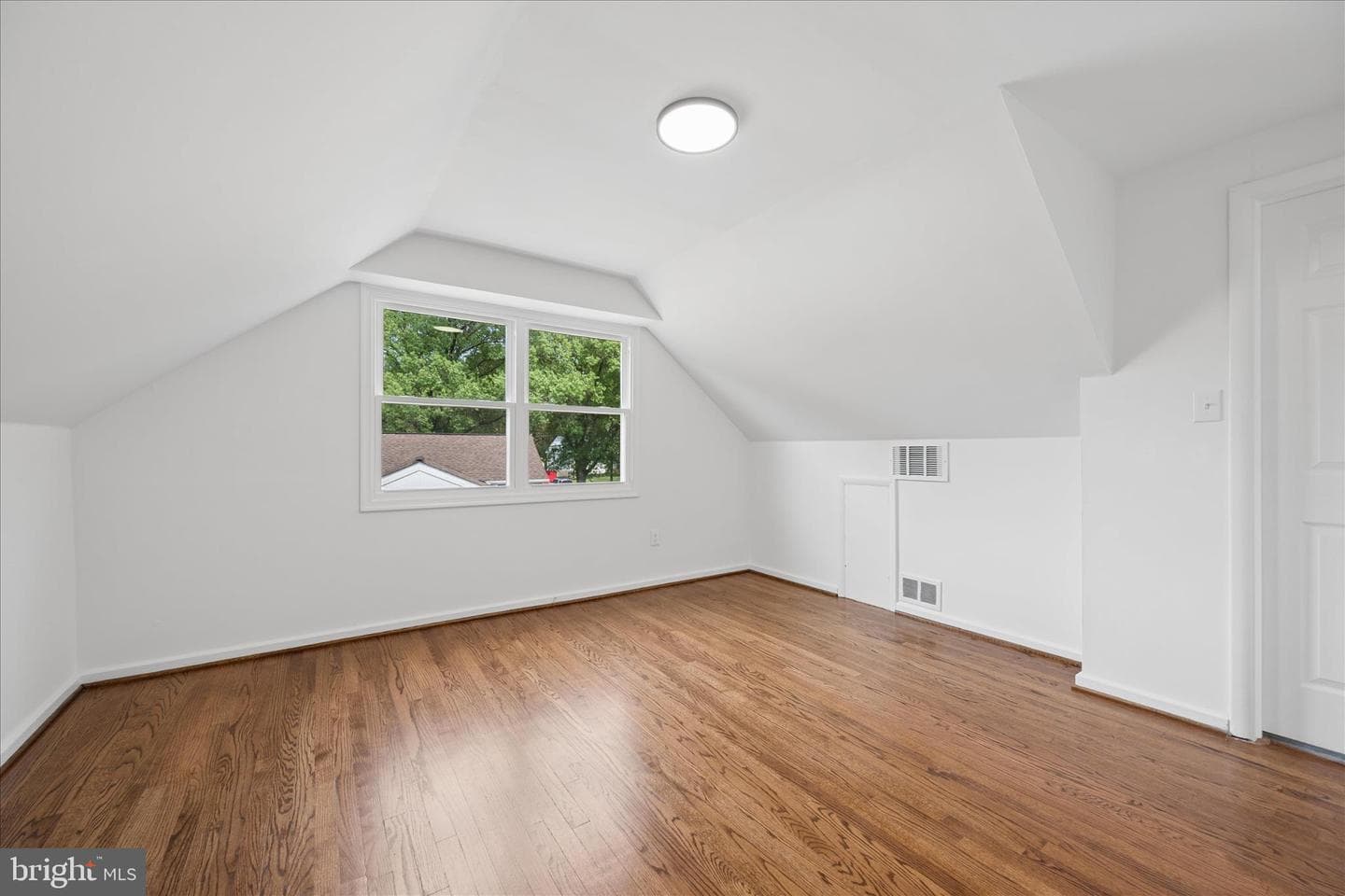8517 Oglethorpe Street photo 31