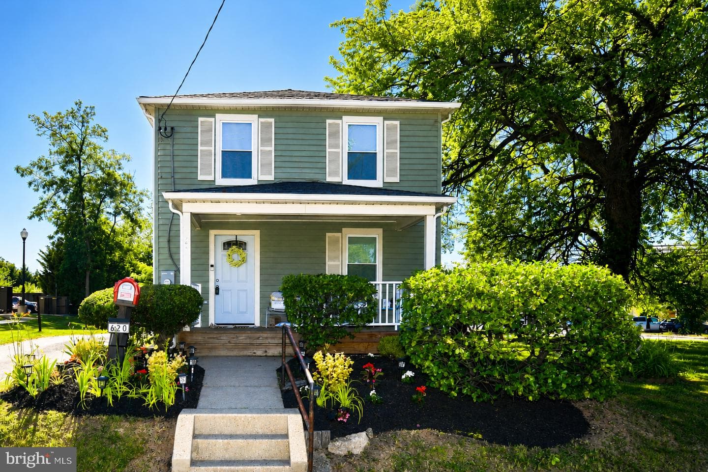620 8th Street