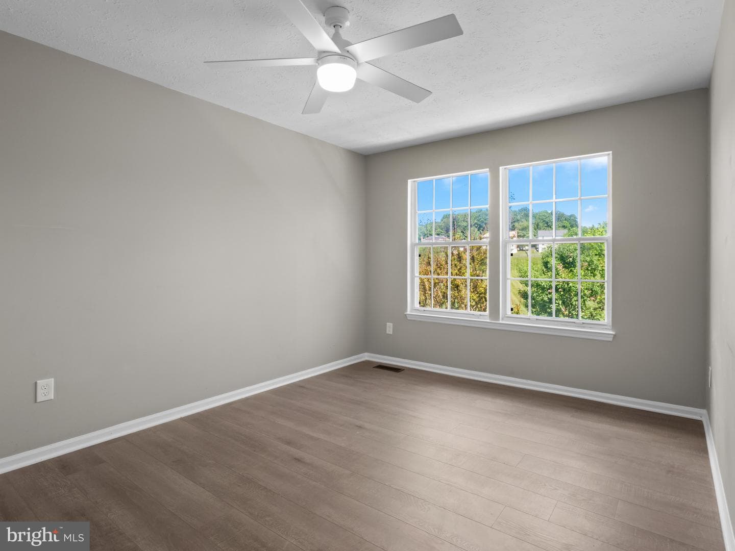 12204 Stanfield Court photo 31