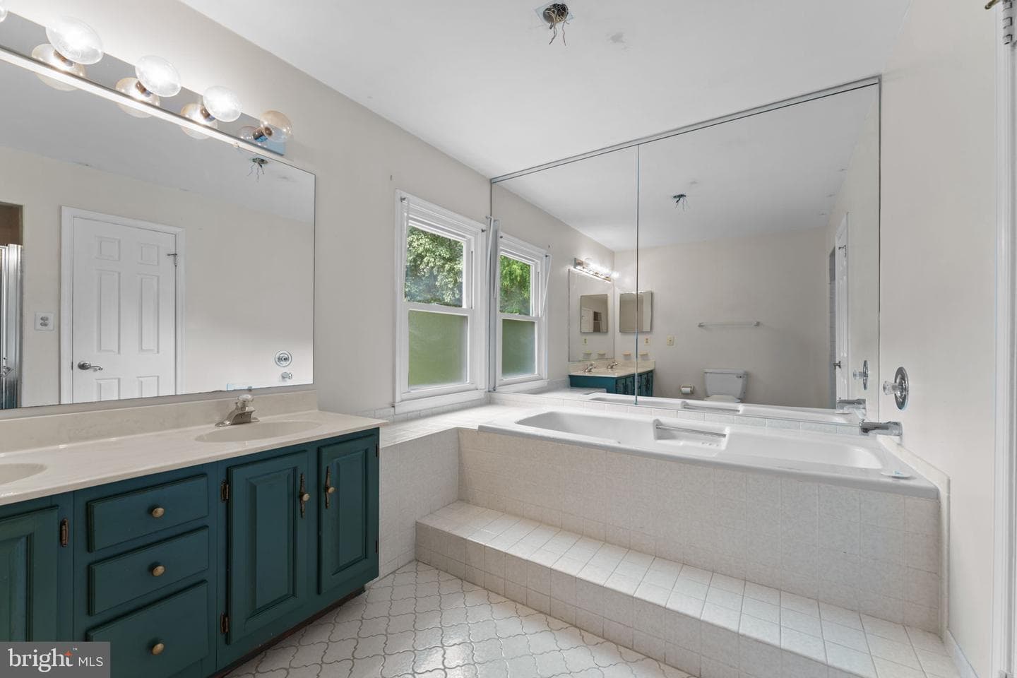 6204 Gallery Street photo 20