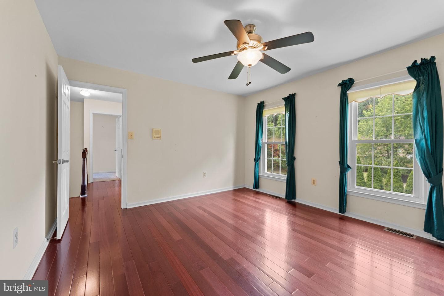 6204 Gallery Street photo 24