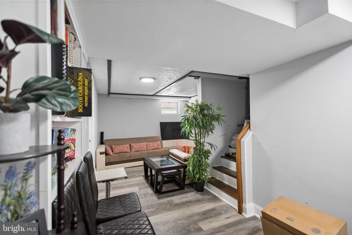 9217 3rd Street photo 32