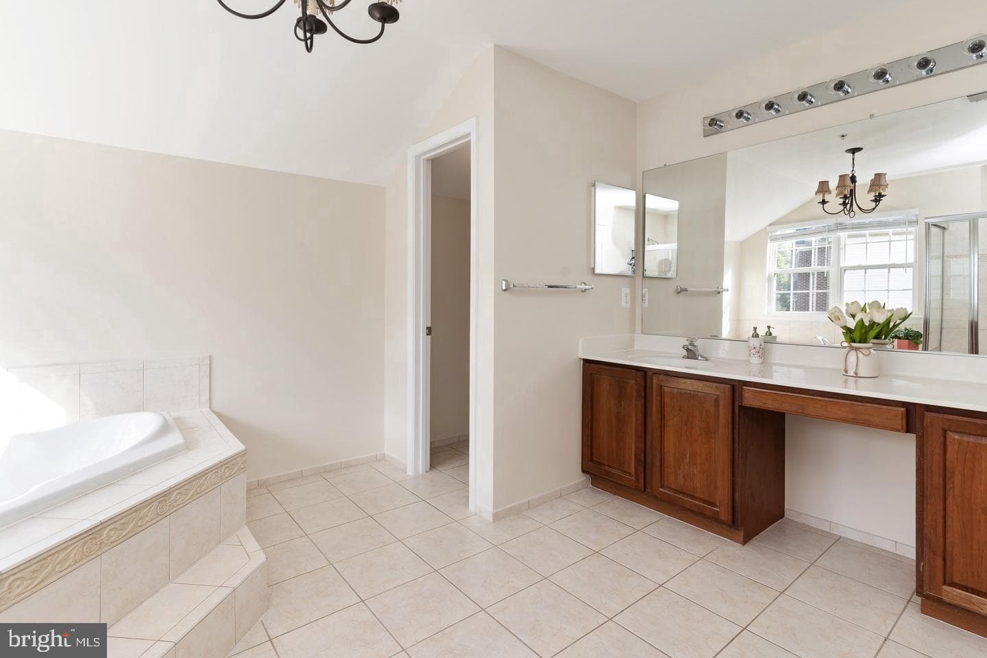 10807 Glenshire Drive photo 26