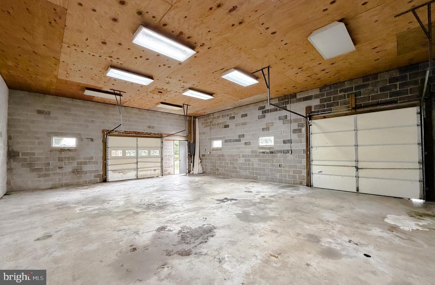 23401 Hawkins Drive photo 26