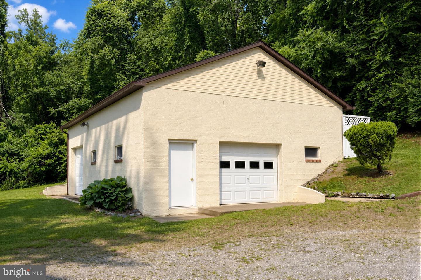 23401 Hawkins Drive photo 4
