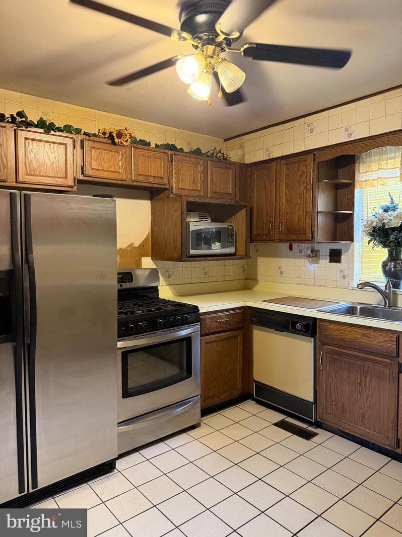 6502 Adak Street photo 14