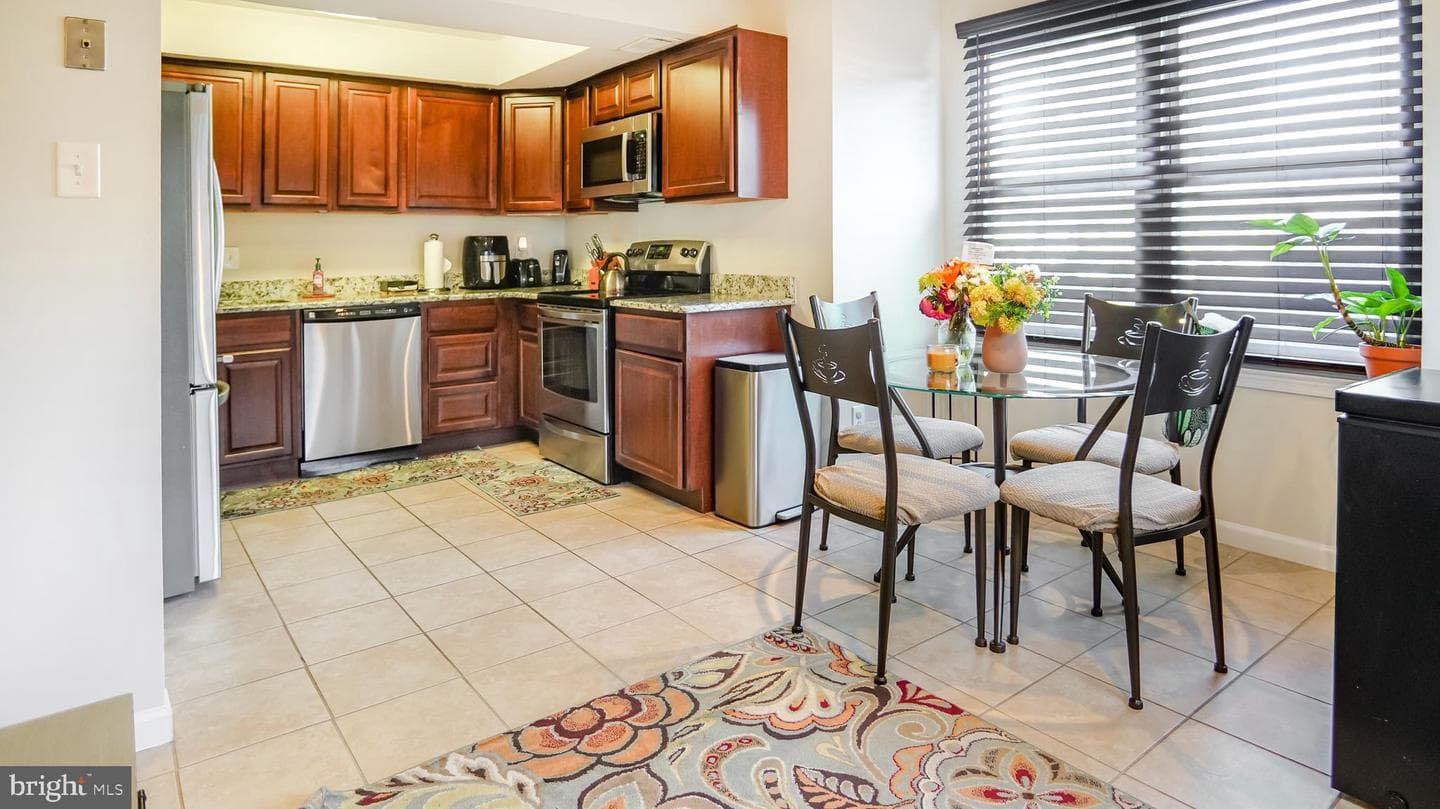 9995 Campus Way S photo 13